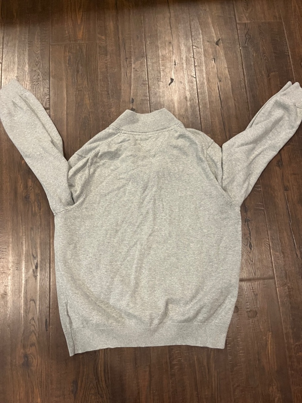 Tommy Hilfiger Light Gray Half-Zip Sweater with Flag Logo - Picture 10 of 11